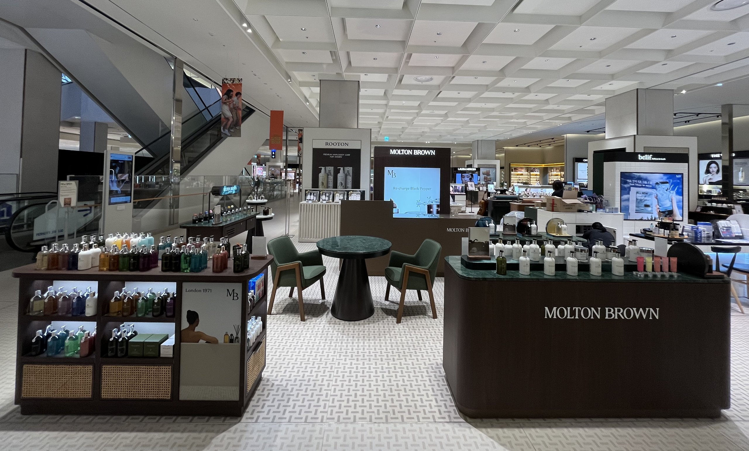 MOLTON BROWN
Store Opening at Lotte Department Store Suwon